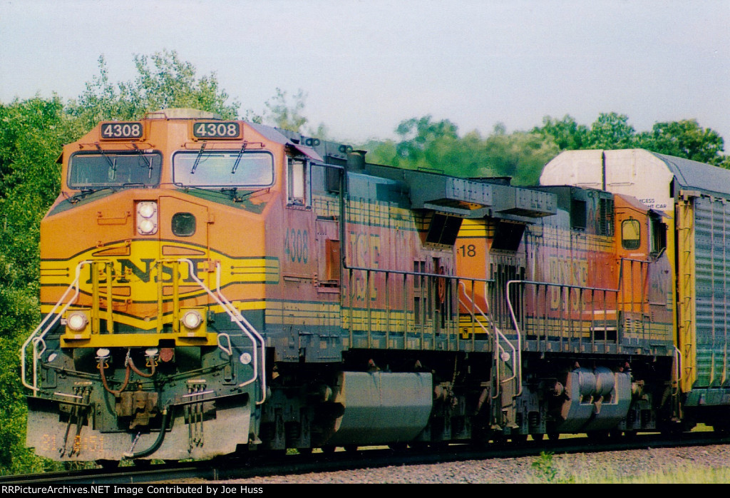 BNSF 4308 East